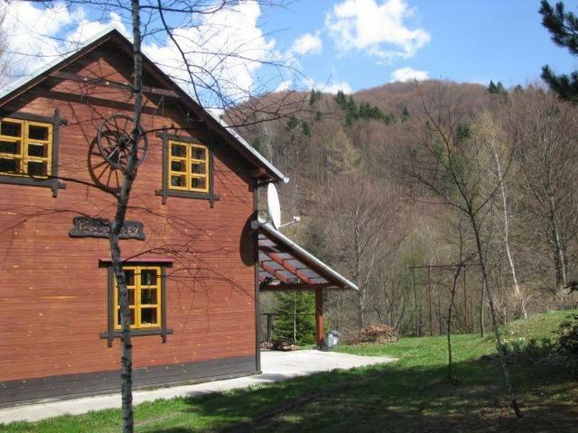 Dom Wakacyjny U Chmiela Holiday home Wolkowyja